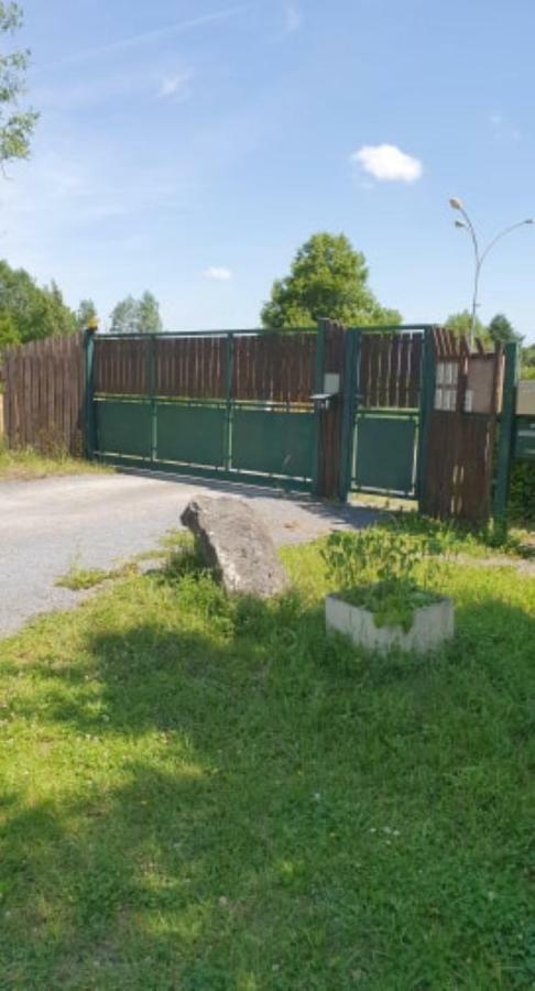 فيلا Domaine Du Hulobiet Fromelennes المظهر الخارجي الصورة